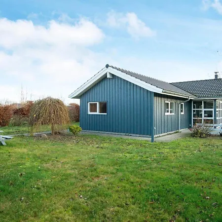 Five-bedroom Holiday In Glesborg 4 Dom wakacyjny Fjellerup